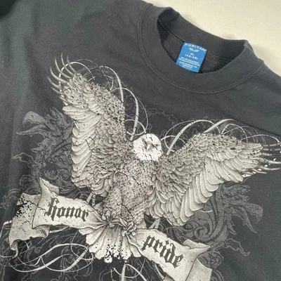 Moletom Puritan Eagle estampa gráfica Honor Pride gola redonda GG - Imagem 1 de 4