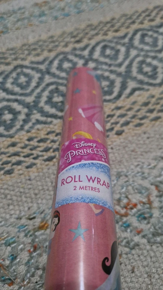 2m Disney Princess Gift Wrap Roll - Image 1 of 3