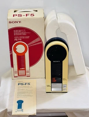 Tocadiscos Vertical Portátil Sony PS-F5 Flamingo De Colección PARA REPARAR Giros *Leer* Foto 1 de 4