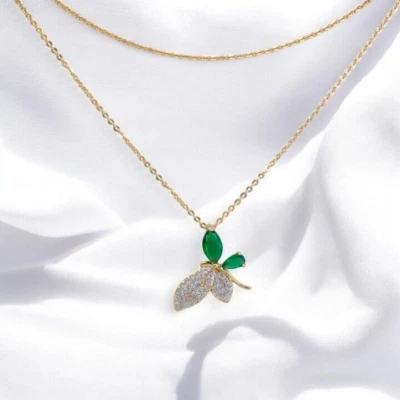 Позолоченный бабочка с зеленый кубический цирконий подвеска ожерелье. - Изображение 1 из 3