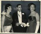 1966 Press Photo Mid Winter Cotillion President Frank Kelleher Riess With Women