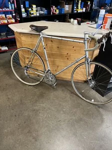 Schwinn Paramount - Classic - Picture 1 of 11