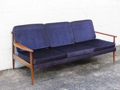 Современный длинный диван середины века 6103 - Изображение 1 из 4