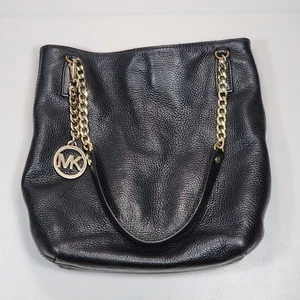 Borsa a tracolla MICHAEL KORS Teagan grande in pelle con ciottoli nera - Foto 1 di 8