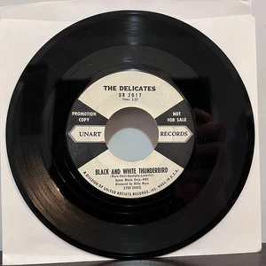 THE DELICATES - Black And White Thunderbird (1959) - 7" Vinyl Record 45RPM - VG+ - Picture 1 of 2
