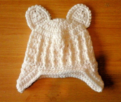 Hecho a mano ganchillo unisex bebé cable sombrero/casco + orejas acrílico varios colores Foto 1 de 2