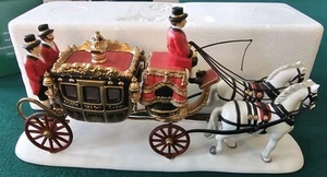 DEPT 56 THE QUEEN’S PARLIAMENTARY COACH #56.58454 Dickens Village Series - Picture 1 of 5