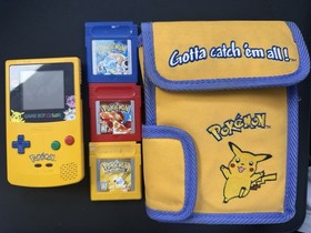 Pokemon Edition Gameboy Color With Games And Case