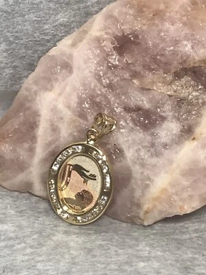 Colgante Medallón Dije Circonita Cúbica Bautismo Ovalado Oro Multicolor Sólido 14K Foto 1 de 4