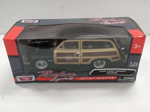 1949. Ford Woody Wagon Black 1/24 Diecast Timeless Legends Car by Motormax - Picture 1 of 4