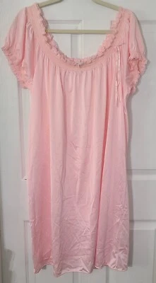 Camisón Babydoll de nailon rosa Miss Elaine para mujer encaje y lazo talla S cuello ajustado Foto 1 de 4