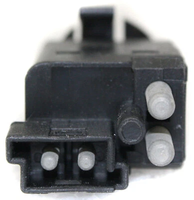 New Brake Light Switch for 1986-1993 Mercedes Benz 190E    Foto 1 de 4