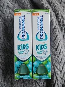 Sensodyne Pronamel Kids LOT 2 Toothpaste Bubble Twist 07/26 2x Stronger Enamel - Picture 1 of 4