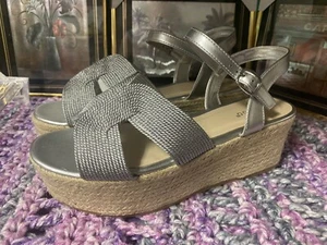 New Bamboo Women Shoes Sandals Wedge Platform 2.75” High With Ankle Strap Silver - Picture 1 of 11