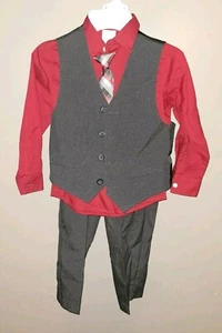 Boys 4 Piece Van Heusen Suit Maroon Size 5 - Picture 1 of 6