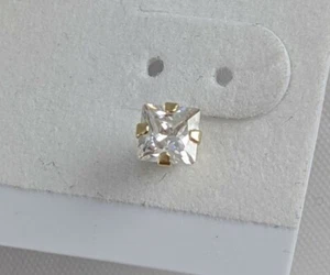 14K Gelbgold einzelne Ohrstecker Prinzessschliff CZ Posten 0,29 gm - Bild 1 von 8