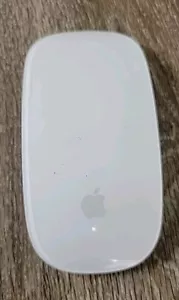 Apple Magic Bluetooth Wireless Mouse A1296 MB829LL/A White - Picture 1 of 7