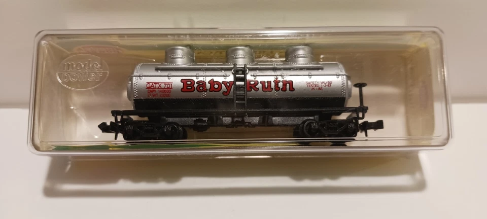 Model Power 3413 N Scale Baby Ruth 3 Dome Tank Car G2