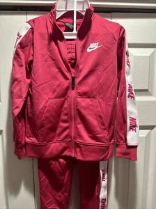 Nike Sportswear Kids' Tracksuit Set Unisex Size 6x Preowned - Picture 1 of 11