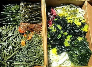 20ct ASSORTED 5"+Soft Plastic CRAWS Bass Fishing Baits Craw Worms Crawfish Lures - Picture 1 of 4