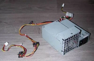 S26113-E512-V50 Netzteil 250 Watt für Fujitsu PCs - Bild 1 von 1