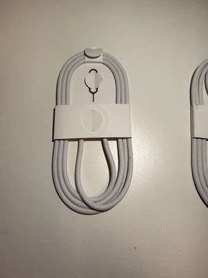 Apple cavo iPhone originale USB type C per 15/16 Pro Max Bulk con estrattore sim - Immagine 1 di 3