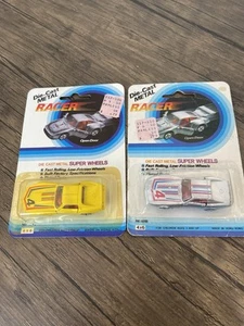 VTG Diecast Metal Racer #101B Corvettes Lot Of 2 Opening Doors Friction Wheels - Picture 1 of 15