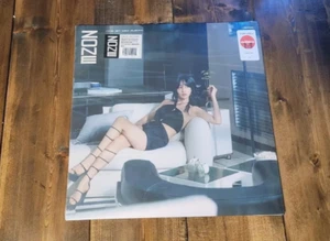 TWICE JIHYO ZONE VINYL MELON TARGET EXCLUSIVE LIMITED EDITION ALL INCLUSIONS - Picture 1 of 3