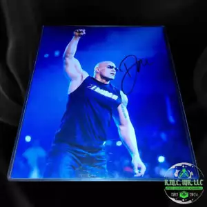 *FOTO FIRMADA POR WWE THE ROCK AUTOGRAFIADA LO TRAIGO 8X10 DJ #ROCK13 - Imagen 1 de 1