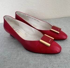 Bruno Magli Genuine Leather Classic Red Gold Heels Sz 8.5 Vintage Rare EUC - Picture 1 of 11