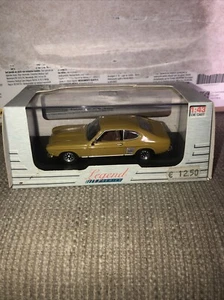 UNIVERSAL HOBBIES 1:43 AUTO FORD CAPRI GIALLA como nuevo en caja - Imagen 1 de 4