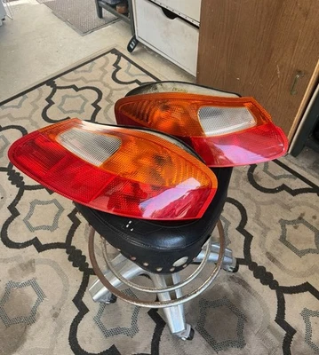 Luces traseras originales Porsche 1997-2002 986 Boxster luces traseras, par juego completo1 Foto 1 de 3