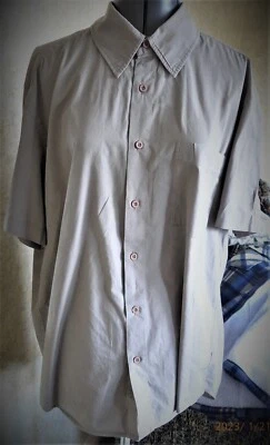 VINTAGE "CHEVIGNON" FRANCE S/SLEEVE SHIRT -STYLE CONGO- 100%COTTON POPLIN-23"P2P - Image 1 of 4