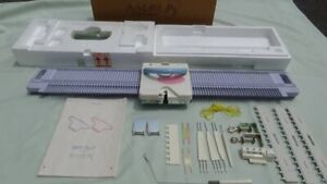 Very good Amimumemo Silver Reed Ps Lk100T Knitting Machine w/All Parts Compact