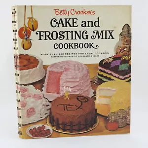 Vintage Cookbook Betty Crocker's Cake Frosting Mix 1966 1st Ed 60s Baking - Imagen 1 de 11