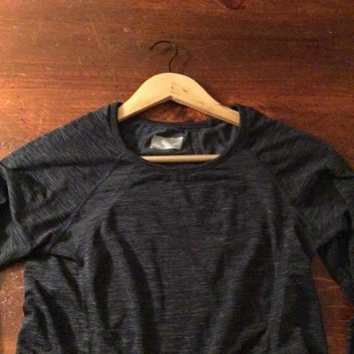 Женский топ Athleta Fastest Track с рюшами и длинным рукавом размер средний синий 724821 - Изображение 1 из 4