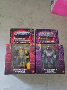 Mattel Masters of the Universe X Transformers BUMBLEBEE And MEGATRON SKELETOR - Picture 1 of 2