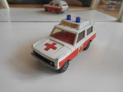 Corgi Toys Range Rover "Vigilant" Ambulance in WEISS/ROT - Bild 1 von 2