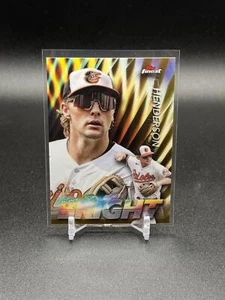 2024 Topps Finest Gunnar Henderson FSB-9 Future So Bright Gold Refractor/50 - Imagen 1 de 2