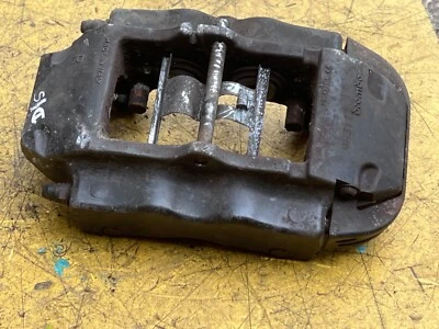 VW TOUAREG MK1 7L 2003 - 2006 PINZA FRENO LATERAL DERECHO CONDUCTOR TRASERO Foto 1 de 4