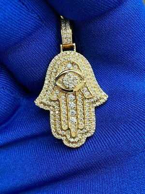 1.2CT Round Cut VVS1 Moissanite Palm Pendant 18" Chain In 14K Yellow Gold Plated - Image 1 of 4