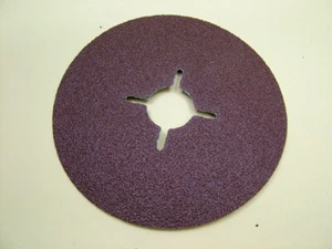 Pack of 10 Fibre sanding discs 115mm medium 80 grit, for angle grinders - Picture 1 of 2