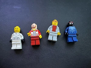 Lego Mini Figura Lote De 4 - Sin Accesorios Como Se Ve - Imagen 1 de 3