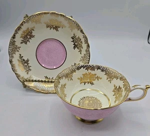 PARAGON Powder Pink Speckle Sponge Gold Tea Cup & Saucer A114/7 Dbl Warranty - Picture 1 of 4