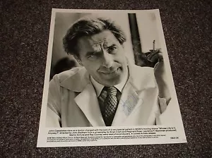 John Cassavetes (1929-89) signed autograph 8x10 photo - Picture 1 of 2