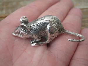 Beautiful English Hallmarked Sterling Silver Life Sized Harvest Field Mouse - Picture 1 of 6