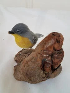 Vintage Hand Carved Wood American Parula Warbler Signed Artist Washington #2457 - Picture 1 of 9