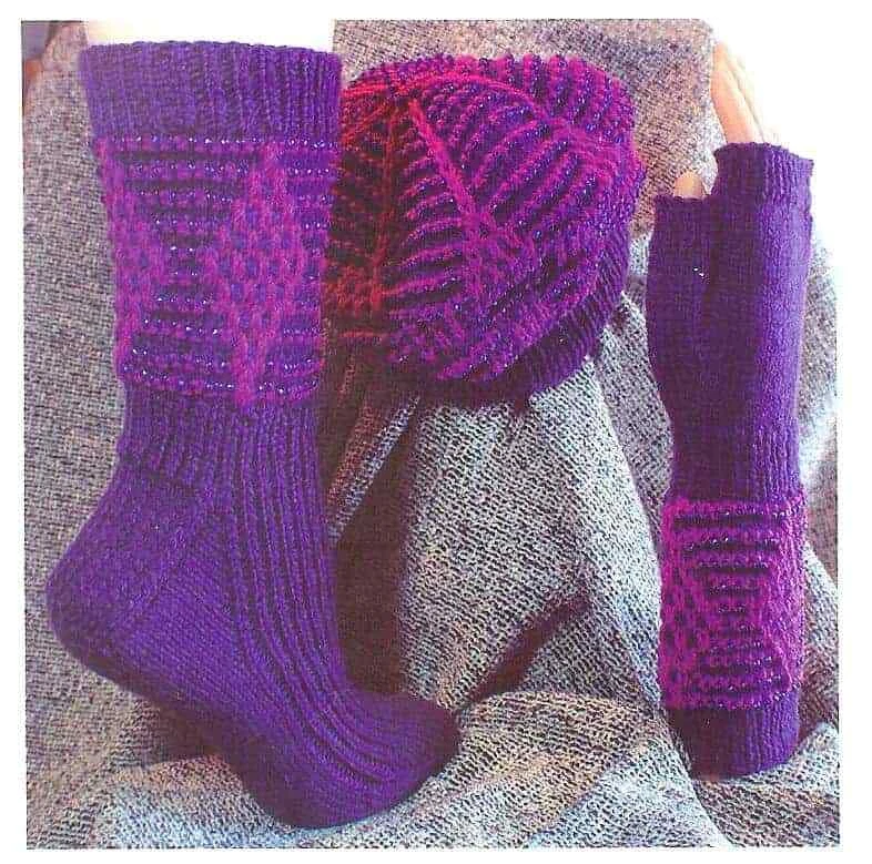 BEADED MOSAIC DIAMOND SOCKS & MITTS & HAT to KNIT by HEARTSTRINGS - Image 1 of 1