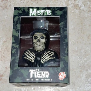 TRICK OR TREAT THE MISFITS FIEND HOLIDAY HORROR DECORATION ORNAMENT MAARCM100 - Picture 1 of 4