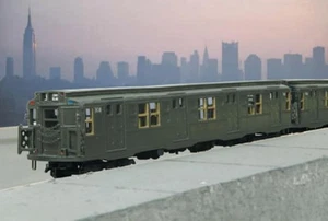 MTH TRAINS PREMIER- 20-2554-1 / 2554-3 NYC SUBWAY R-1 SIX CAR SET- MINT -H1B - Picture 1 of 7